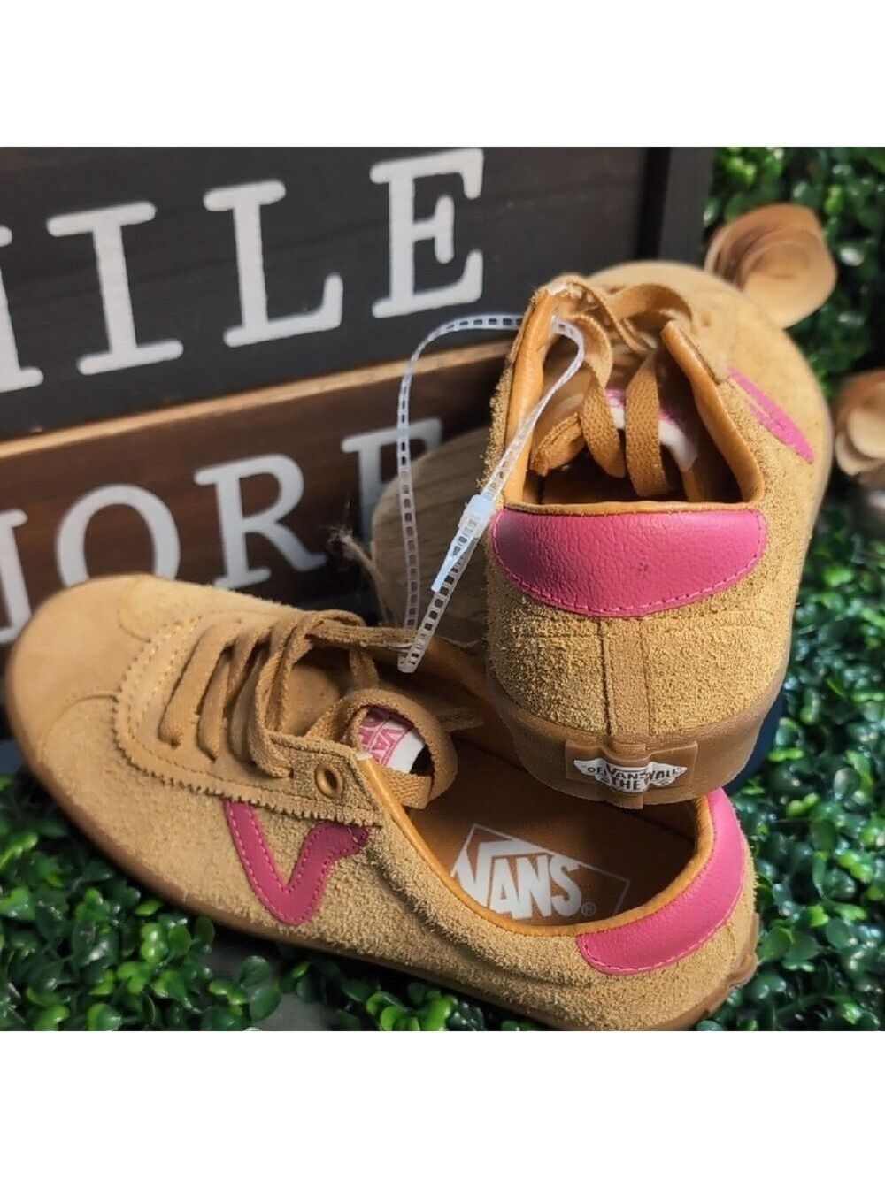 Sassy Suede & Popn Pink Leather Ladies Vans - Picture 9 of 14